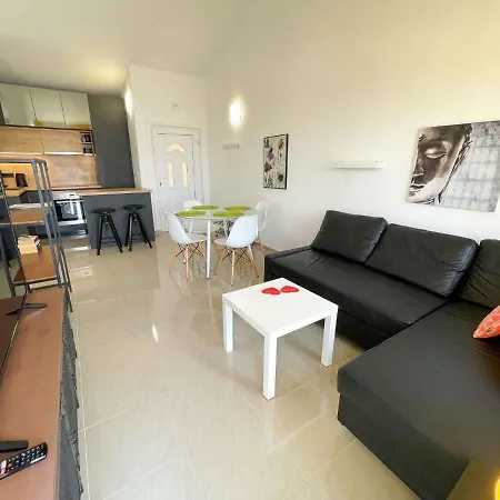 In 42062 Apartment Dramalj